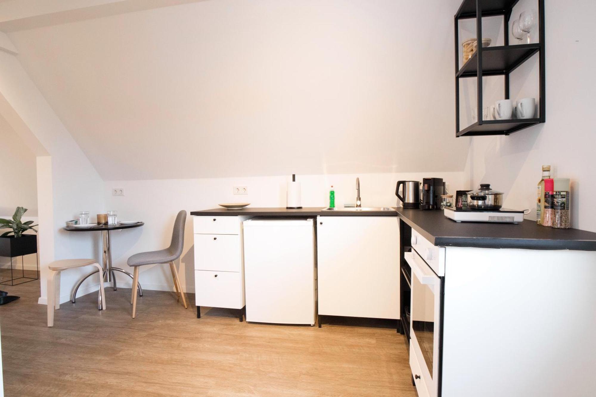 Moderne Wohnung - Naehe Messe / Flughafen Ломар Екстериор снимка